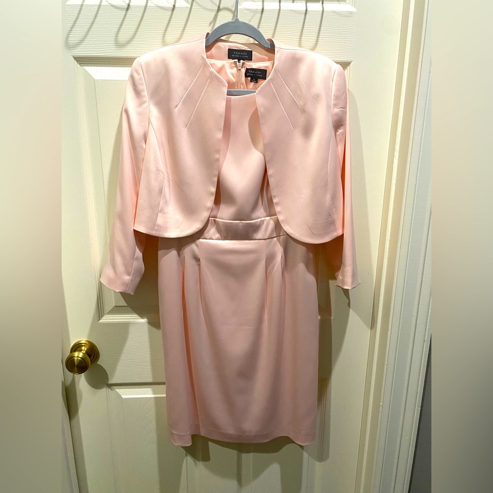 Tahari satin Pink Dress with bolero Jacket — Size 6